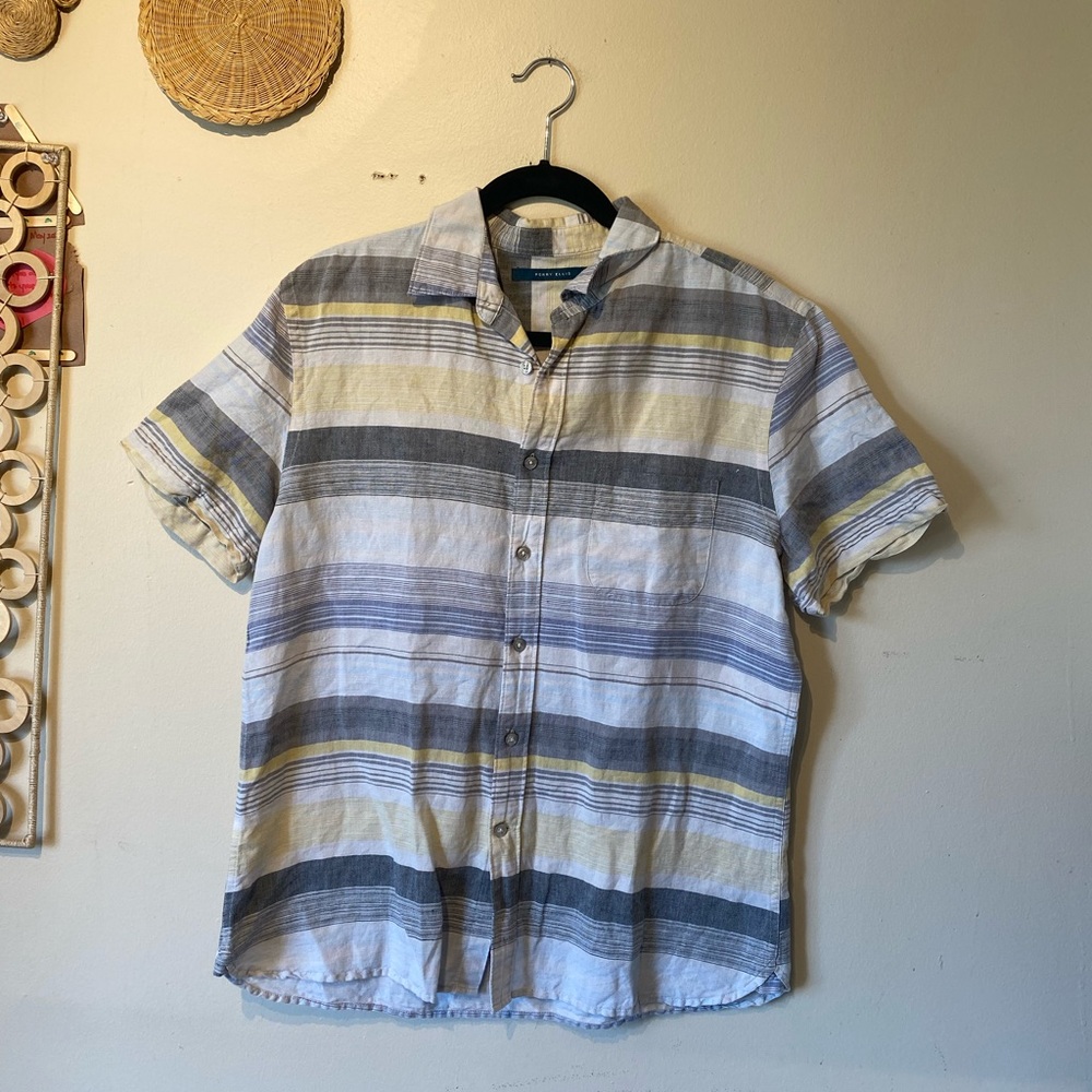Perry Ellis men medium linen buttoned shirt…